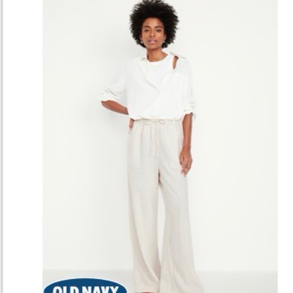 Old Navy High-Waisted Linen-Blend Super Wide Leg Beige and White